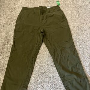 Gap Downtown Khaki